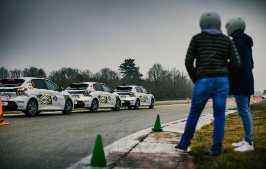 Rallye Jeunes Yacco FFSA : étape à Dreux